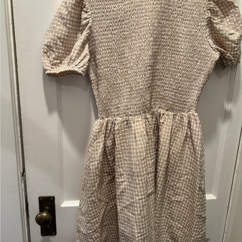 Beige Gingham Puff Sleeve Dress